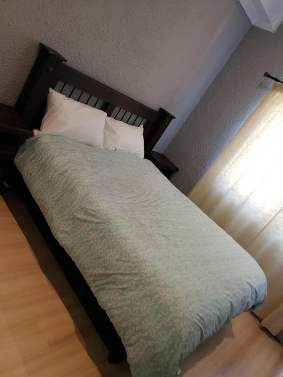 Cape Pine Gasthuis 3*
