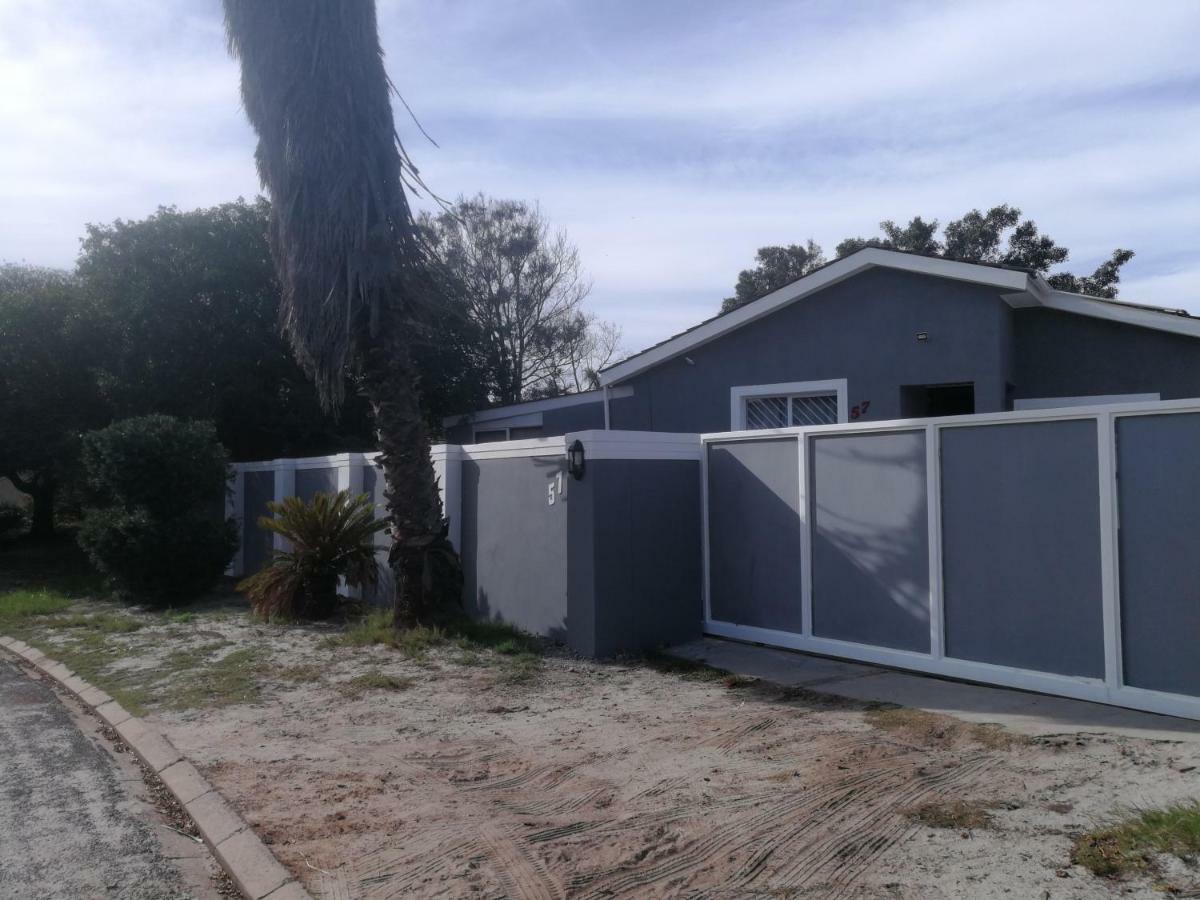 Cape Pine 3*